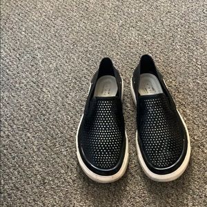 Black Citilane Crocs